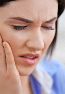 We treat dental emergencies near Remington